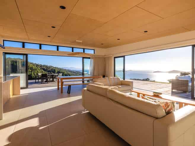 258 Cowes Bay Road, Waiheke Island