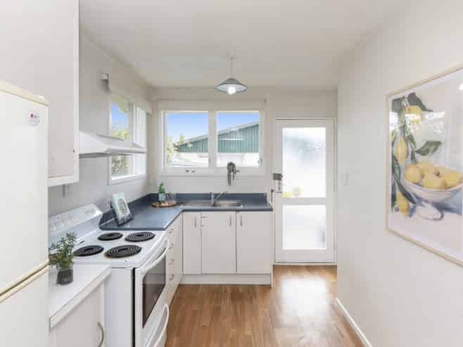 1/32 Kinloch Street, Saint Albans