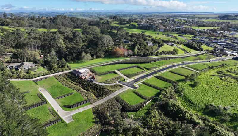  Urumaraki Avenue, Helensville