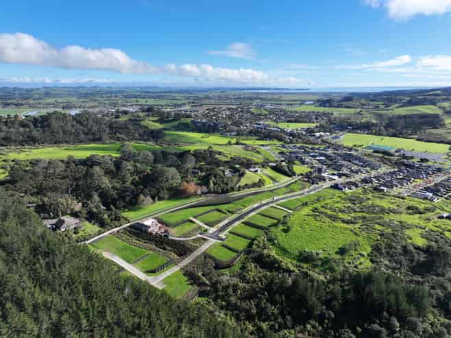  Urumaraki Avenue, Helensville