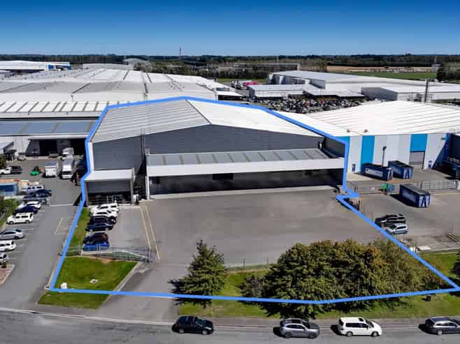 Industrial Powerhouse - 3,885sqm Warehouse