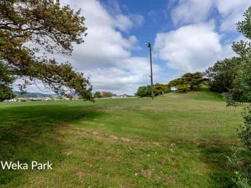 27A Tui Road, Raumati Beach