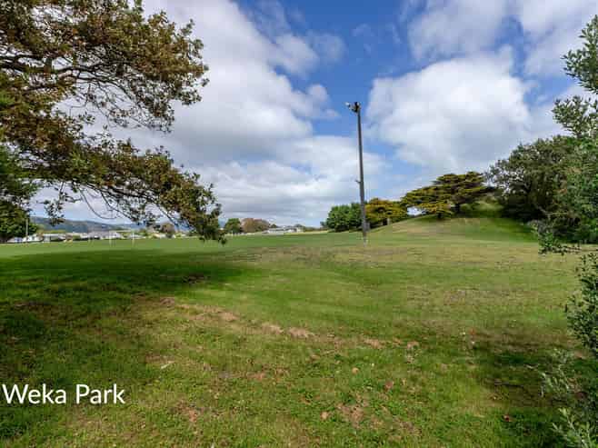 27A Tui Road, Raumati Beach