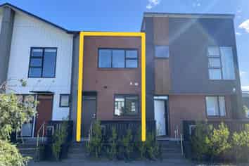 52 Manarini Road, Westgate