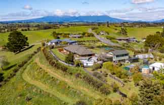 347 Henwood Road, Hillsborough