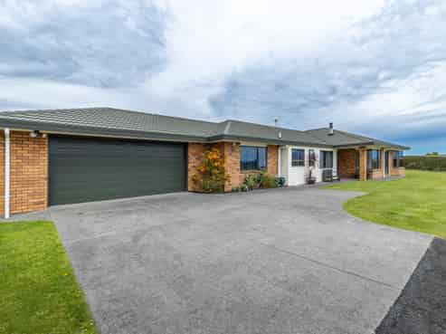 347 Henwood Road, Hillsborough