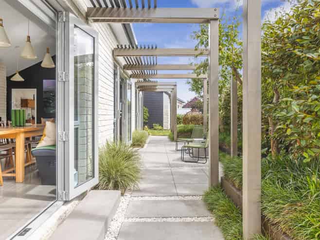 33 Jarrett Terrace, Cambridge