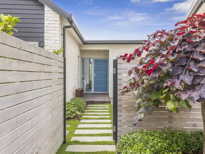 33 Jarrett Terrace, Cambridge