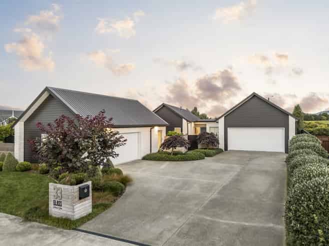 33 Jarrett Terrace, Cambridge