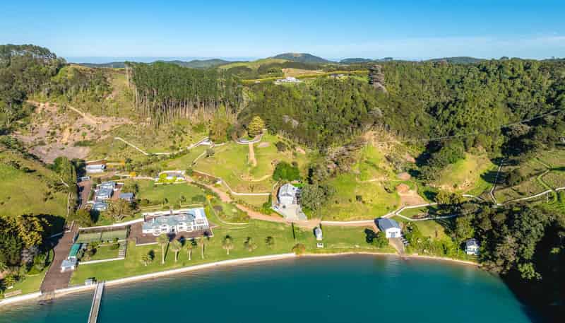 306A Cowes Bay Road, Waiheke Island