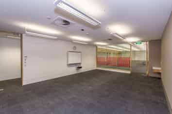 Large Format Turnkey Office – Airport Business Park 
