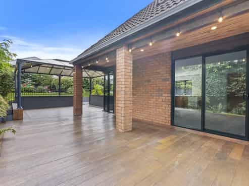 26 Temple Crescent, Gleniti