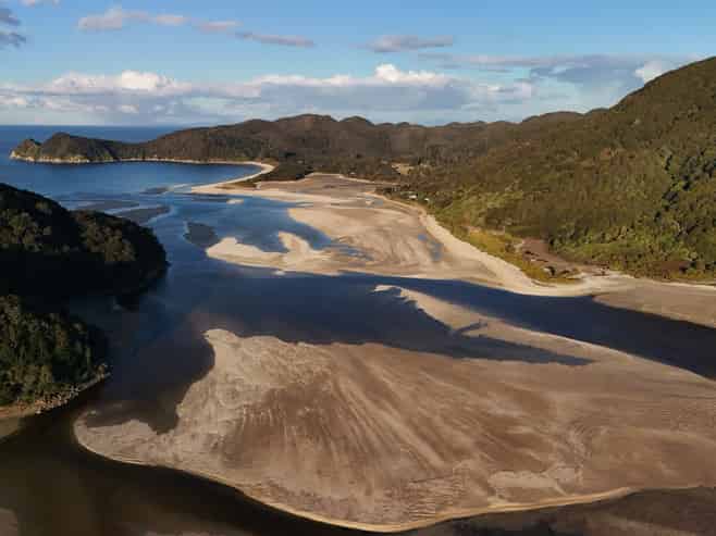 49 Awaroa Inlet, Awaroa