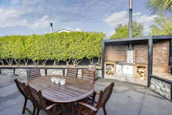 28 Shetland Street, Woolston