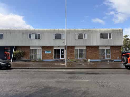 Versatile Industrial Facility