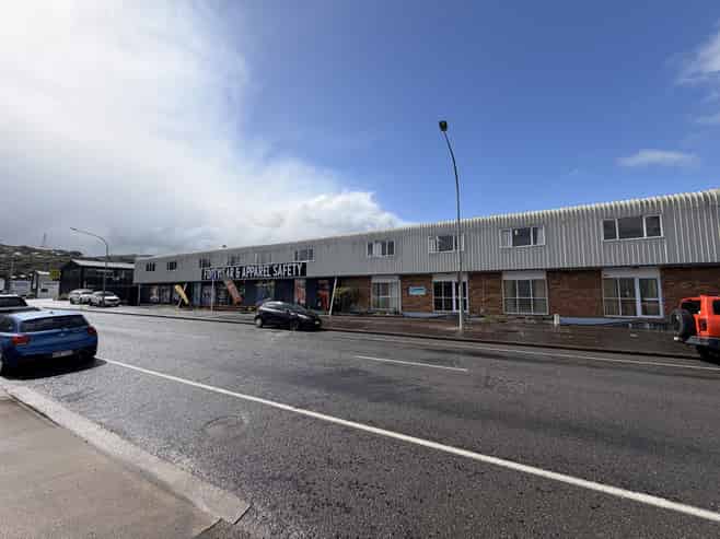 Versatile Industrial Facility