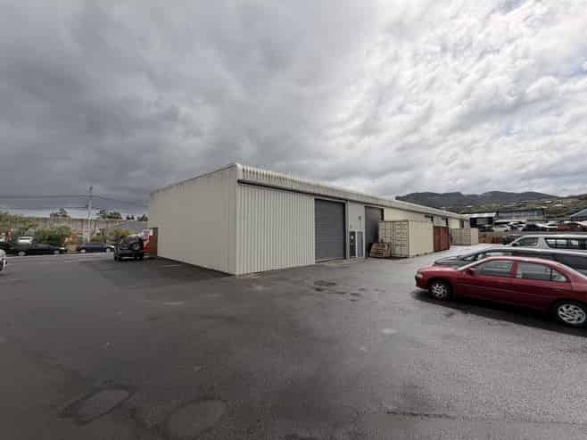 Versatile Industrial Facility