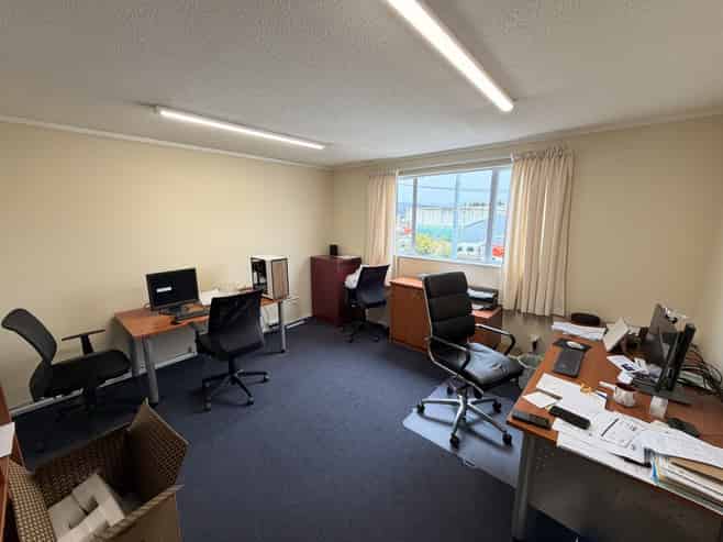 Versatile Industrial Facility