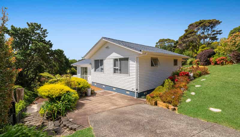 9 Bryers Place, Bayview