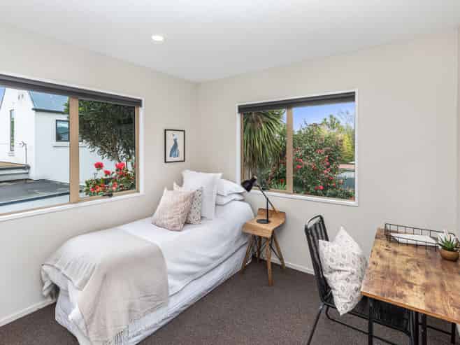 11c Stoneyhurst Street, Saint Albans