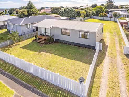 7 Tainui Street, Castlecliff
