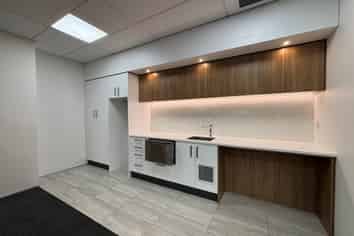 Office - Airport Business Park with Car Parking