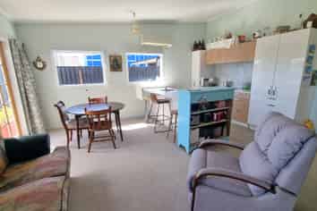 120 Palmerston Street, Riverton