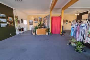 120 Palmerston Street, Riverton