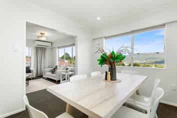 17 Gainsborough Grove, Belmont