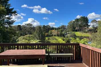 8A Taiporutu Place, Springfield