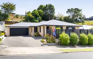 3 Frederick Place, Whalers Gate