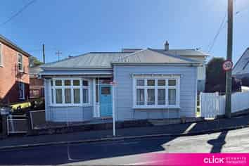 17  Haig Street, Mornington