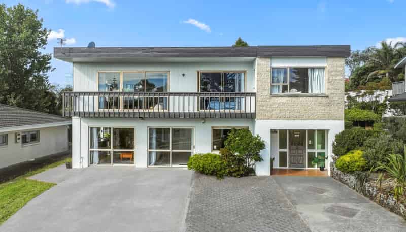 5 Jacaranda Avenue, Beach Haven