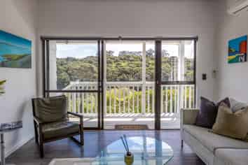 22 Wharf Road, Ostend