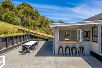 22 Wharf Road, Ostend