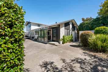 24 Symons Street, Parkvale