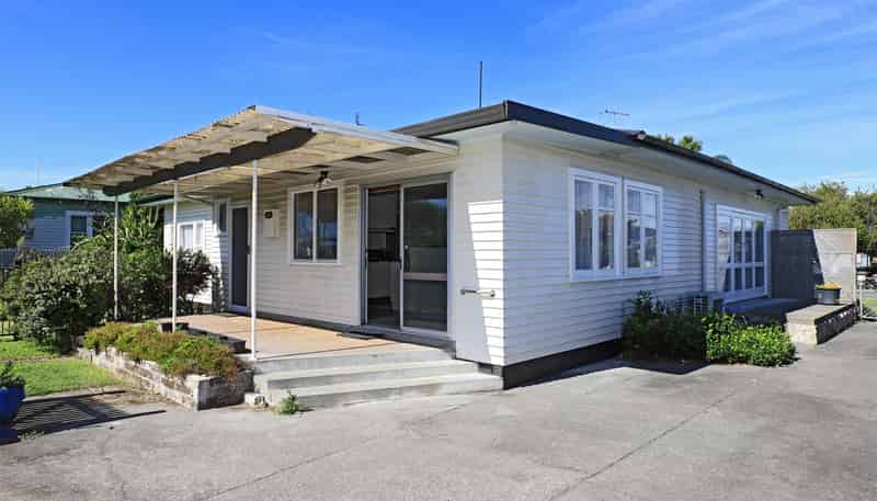 111 Garnett Street, Raureka