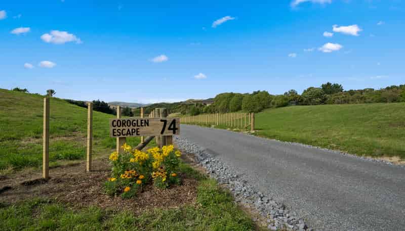 74 Coroglen Rise, Pukerua Bay