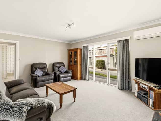 31 Manuka Street, Castlecliff