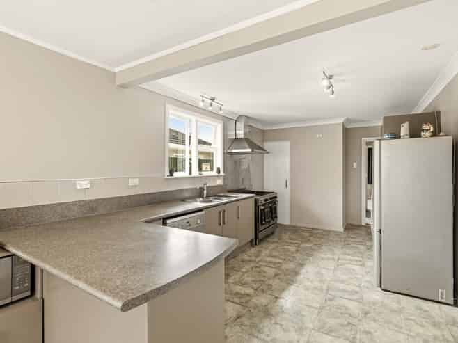 31 Manuka Street, Castlecliff