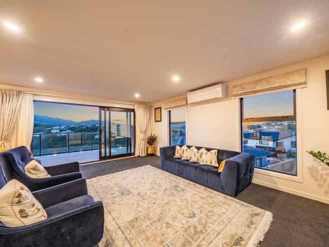 3 Cirrus Close, Newlands