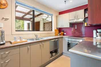 24A Woodhaugh Street, WOODHAUGH