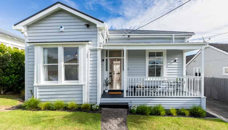 33 Tranmere Road, Sandringham