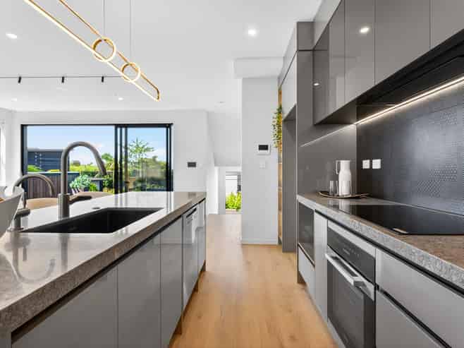 3/27 Hastings Road, Mairangi Bay