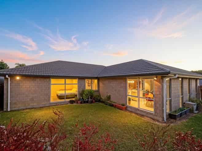 79 Tiriwa Drive, Massey