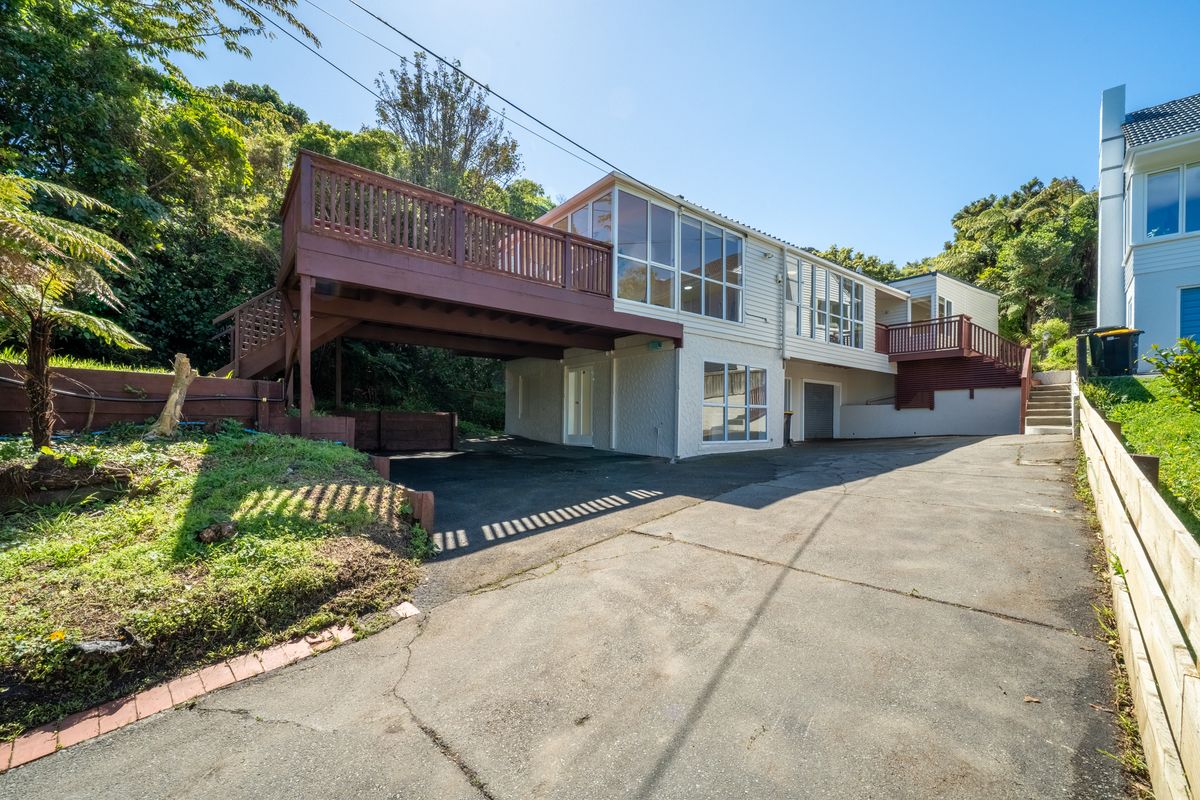 Spacious Family Home with Space, Sun and Potential