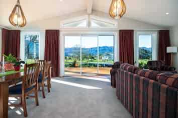 9 Mace Road, Te Aroha