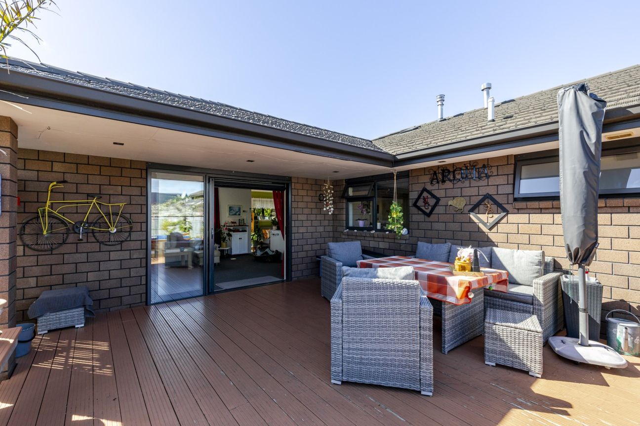 Private and Low Maintenance - Vista 6