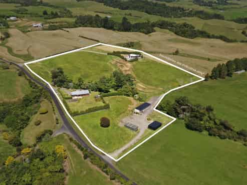 582 Upper Pitone Road, Okato