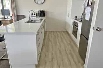 17 Hewson Drive , Snells Beach